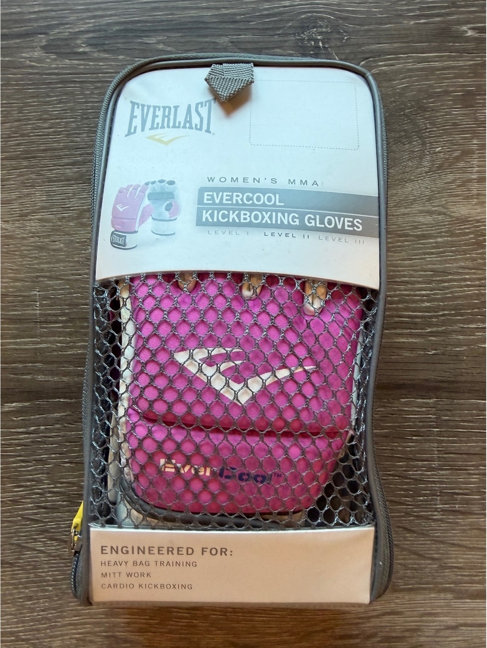 Everlast Evercool Women’s MMA Kickboxing Gloves Pink White Model 4403P w/ Case